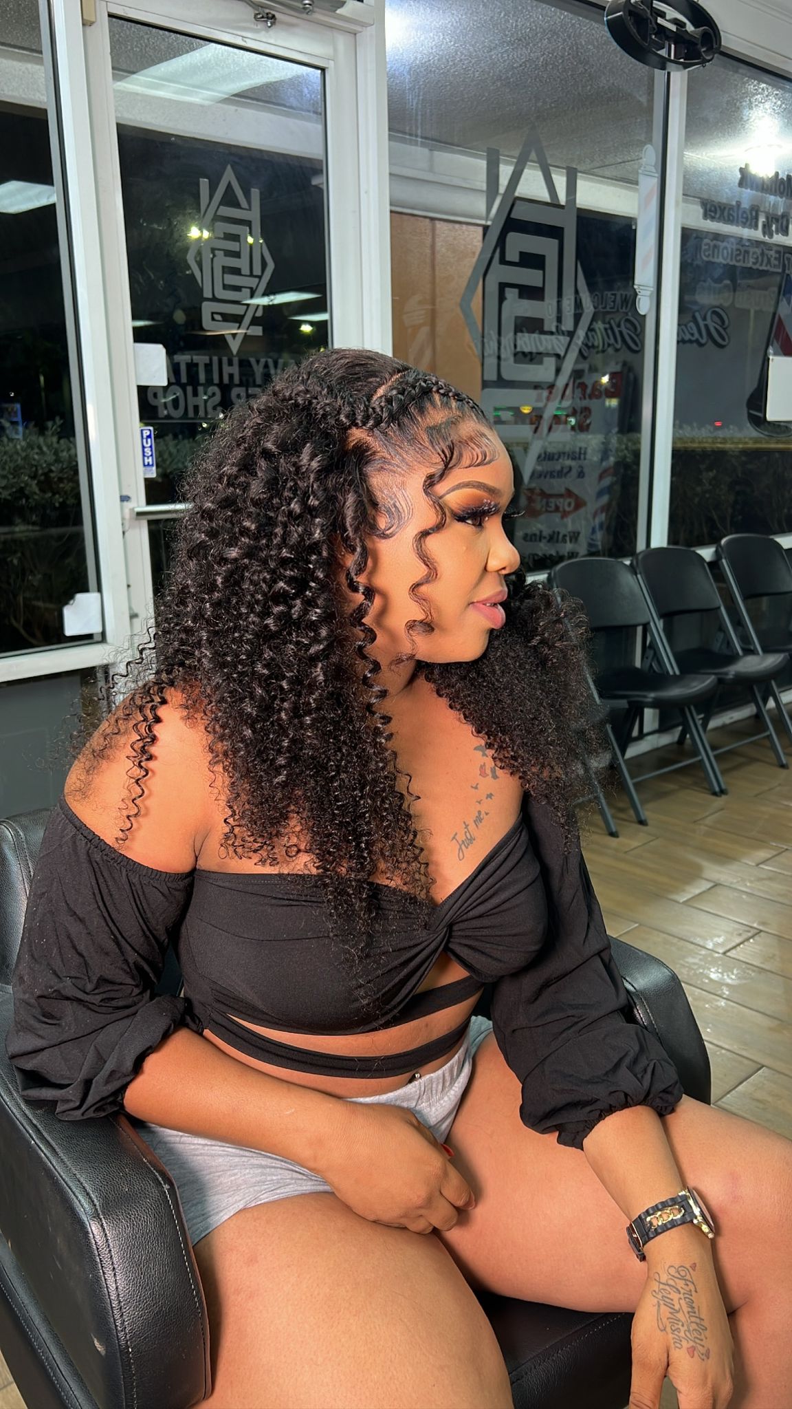 kinky curly